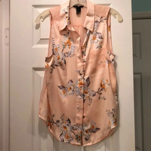 H&M Silk Floral Blouse - Picture 1 of 4